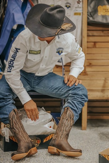 It’s game time! We’re booting up to cheer on the Nashville Stampede as they take on Outlaw Days in Kansas City this weekend. Wishing the team the best of luck. Drop a comment to help us cheer them on! #NashvilleStampede #StepIntoDanPost | Dan Post Boot Company