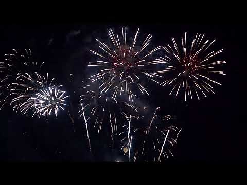 Free Firework Explosion VFX with Sound 🎇 | 4K Sky Fireworks Overlay (No Copyright)