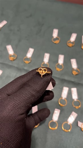 Paras Jewellers on Instagram: "Budget Friendly Ring Collections😱🤩 @parasjewellers_aym Visit our shop No: 044 2674 3293 Whatsapp: +91 95859 16055 Address: No81 and 82, Konnur High Road, Ayanavaram, Chennai- 600023 (opposition to Hotel Noor) Managed by @bizfluence.company [ trending jewellery, gold jewellery, fancy chains, ladies chains, chennai jewellery ]"