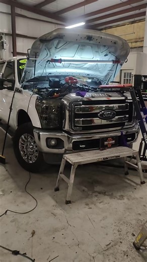 2.9K views · 61 reactions | Ford F-250 Powerstroke Engine Failure #powerstroke #ford #f250 #diesel #engine #powerstrokediesel #f350 #truck #valve #spring #valvespring #pushrod #failure # - Copy#charger #turbo #boost #boosted #shop #mechanic #fast #392 #mopar #fyp #foryou #foryoupage | TigerLife | Facebook