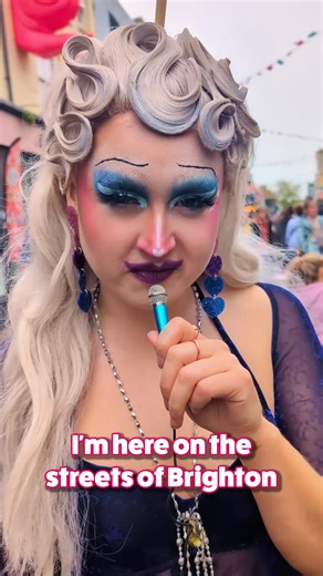 👾 LONDON PREVIEWS 👾 10th July - @museum_of_comedy - 8.30pm 24th July - @museum_of_comedy - with @allhaleanna - 8.30pm 🪩 EDINBURGH FRINGE 🪩 13-24th July - @justthetonicuk Legends at the Subway, Cowgate - 4.30pm ★★★★★ 'A surreal, heartfelt comedy experience' (Sussex News) 'Stage presence in abundance' (The Reviews Hub) 'Like if Chappell Roan did comedy - Curly is one of the most wildly creative acts on the circuit' (Luke Rollason) Directed by @elizabstevensx Produced by @jennie.haines