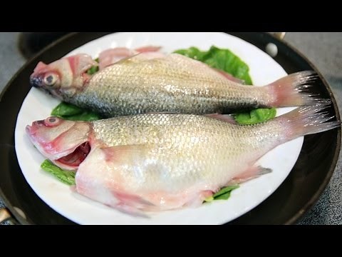 Simple Dinners How to Steam a Fish | BeatTheBush DIY
