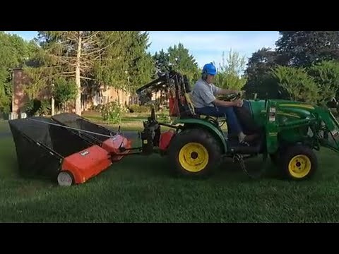Two Agrifab 44 inch 🧹🧹Dual Lawn Sweepers 🧹🧹grass or leaf w/JD 🚜2320 tractor 🚜 DIY awesome time saver