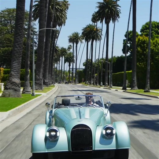 Discover Plus Four, the purest expression of Morgan. Coachbuilt in England since 1909, now available in Florida. | Morgan Motor Company