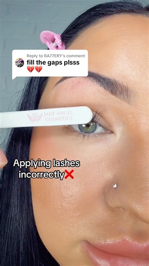 The dos and donts to easy peasy diy cluster lashes 🥰 Lash tutorial for beginners, hope this helps! Step by step how to apply lash clusters keep reading… Save money and time with my best lashes lash system! So easy to apply and last 7 days plus! Reusable and waterproof! Kits come with lashes bond seal and remover oil! Do not cause any damage and are super light weight 😘 YOUR WELCOME 🥰 Easy peasy lash kits! The famous easy peasy lash full starter kits! 👇 easy peasy bond and seal which is fully