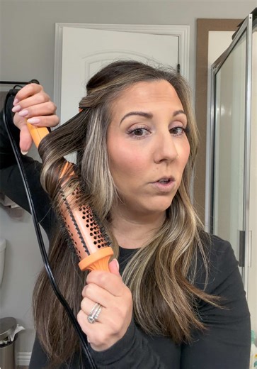 Complete Hair Tutorial Using WavyTalk Thermal Brush