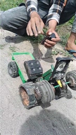 John Deere Tractor High Lift Stunt 😱 | Don't Try This! ⚠️