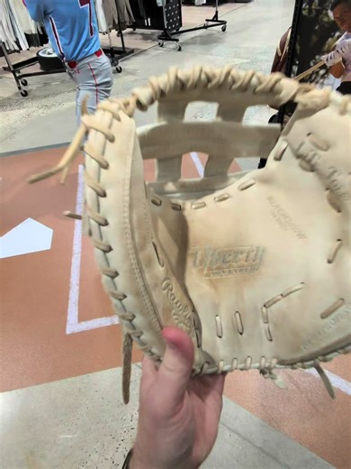 Love getting back from a few days off to a bunch of gloves to repair. Quick web fix on this nice Liberty model. #softball #softballtok #softballszn #rawlings