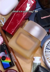 What’s in Your Bag? Cute Bag Essentials Revealed
