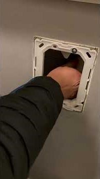 🚽 Votre mécanisme de WC suspendu Grohe ne fonctionne plus ? Voici comment le remplacer facilement !