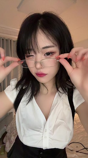냥뇽녕냥 화장대 정리하는 영상