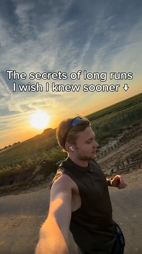 The secrets of long runs I wish I knew sooner ↓ Long runs transformed my running more than any other single thing. Here’s what I wish someone had told me from day one: ✅ Build to 80% of your goal distance: when aiming for a new longest (race) distance, you need to get close to it in training. You’ll be ready for a 10k having built to 8k, for a half marathon havin done an 18k, and for a marathon, peak around 35k. Gradually increase by about 10% each week (with a deload every 4th week). ✅ Make the