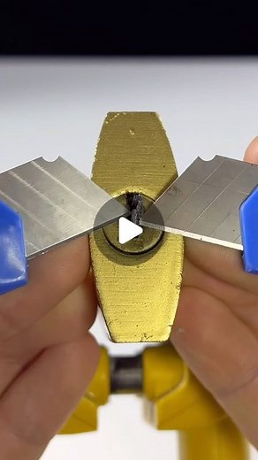 INVENTOR 101 on Instagram: "Lock smith tricks how to open lock #locksmith #lock #locking #tricks #house #key #door #ideas #secret #security #tips #howto #picking #lockpicking"
