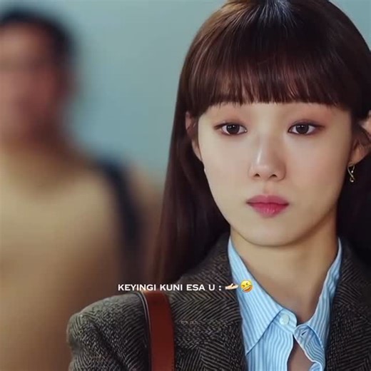 🎀 Sinema Woman on Instagram: "Film telegram botda sireal ✨ Obuna Bo’ling ✨ this educational Reel highlights an innovative green energy project in Japan. The video features footage of busy urban sidewalks in cities like Tokyo and Kyoto, with overlaid animations showing embedded piezoelectric materials in the pavement. As pedestrians walk, run, or jump, the surface slightly deforms, converting kinetic energy from footsteps into electricity via pressure on special crystals. Generated power lights 