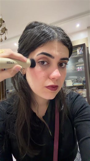 Understanding Facial Expressions: The Cheek Attack