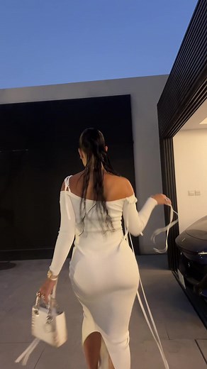 Georgina Rodriguez - Sorry Not Sorry Trending Videos