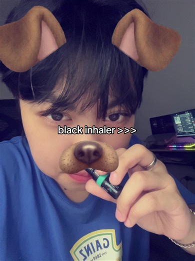 Black Inhaler for Allergy Relief During Stressful Weeks