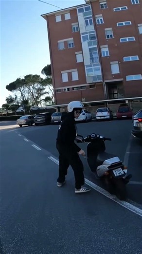 mi si è rotta la pinza del freno...🥲 #50cc #perte #booster #mbk #70cc