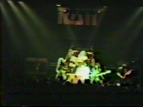 RATT - U Got It - Live in Pasadena 1983