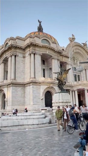 Bellas Artes en CDMX 🇲🇽 | Aprende español en la calle #bellasartes #cdmx