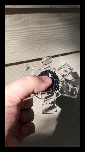 The smoothest and clearest resin spinner I've ever made! #resinart #animatedfidgetspinner #animation #howto @spinningtoptom