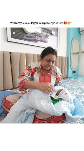 Mummy leke ai Payal ke liye Surprise Gift🎁🤗 #kritikamalik #armaanmalik #payalmalik