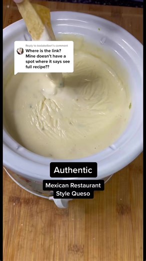 Authentic Mexican Restaurant Queso Cheese Dip #queso #cheesedip #mexicanrestaurant #authenthic #food #foodie #cooking #cook #easy #recipe #sogood | bentley.bbq