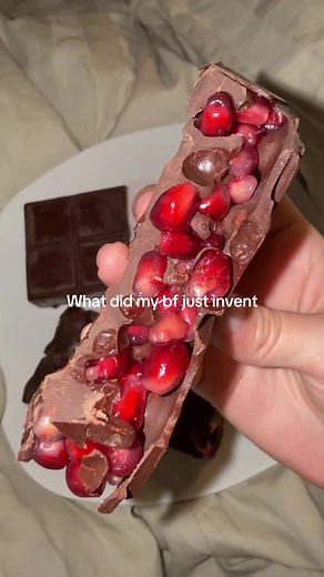 I always crave chocolate and pomegranate/fruit on my period and he whipped this up 🥲🫶 #periodtips #cravings #fyp #chocolatecoveredstrawberries #chocolate #pomegranate #period