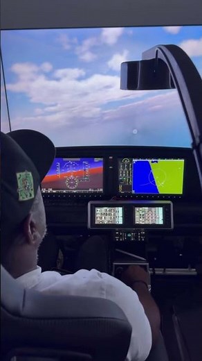 Inside Our New Cirrus G7 Simulator at Vista Flight