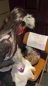 Hello Halloween ￼trick or treating time 👿👹👺🤡🤠🎃 | Saray Sakana