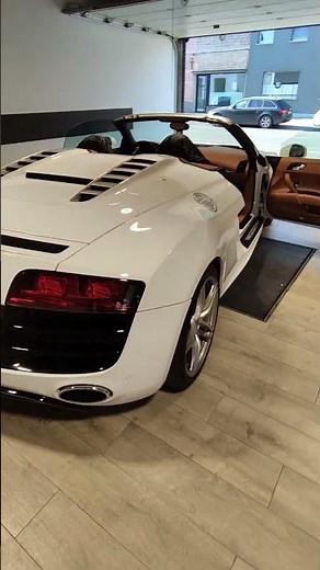 Audi R8 8 8 full short, installation of Apple Carplay and Android Auto kit on the RNS-E