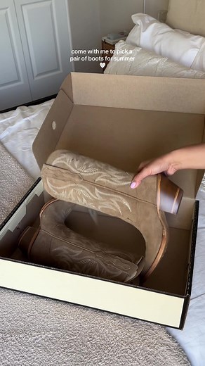 Summer Boot Shopping Adventure | Cowgirl & Western Style