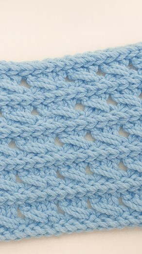 This beautiful textured crochet stitch looks complicated but it’s incredibly EASY! 💙✨ Perfect for making soft blankets, scarves, baby projects and more. Follow EasyCrochetStitches for daily crochet ideas! 🧶💙 #crochet #crochetstitch #crochettutorial #easycrochet #crochetpattern #crochetlove | Easy Crochet Stitches