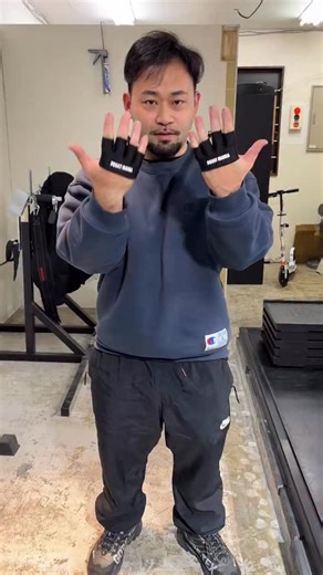 BIG3専門パーソナル/スクワットマニア on Instagram: "オープンフィンガーグローブ開発中です"