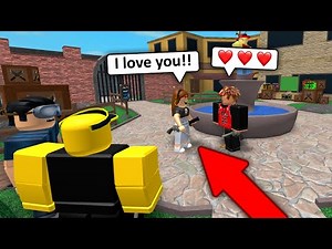 Exposing Online Dating in Murder Mystery 2...
