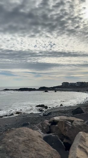 November brings a quiet charm to Ogunquit. The Marginal Way is calm and peaceful, letting you stroll at your own pace and soak in the crisp ocean air and stunning views. | Marginal Way
