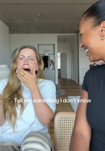 Joi ist nun nachhaltig verstört😂
