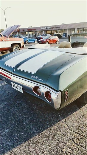 convertible Chevelle all its messing is some Wheels 💯💯💯