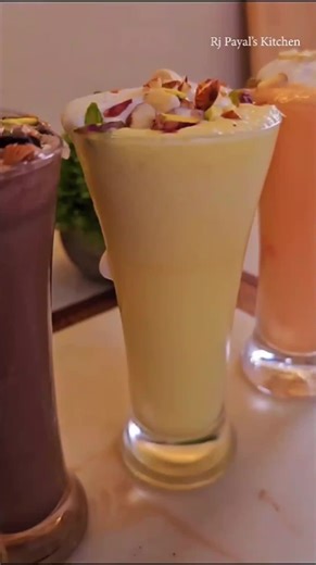 4 Easy & Delicious Milkshakes to Make at Home Creamy, chilled, and super tasty milkshakes you can easily make at home. Perfect refreshing drinks for hot days. Try these simple recipes and enjoy café-style milkshakes anytime. 🥤 milkshake recipe, homemade milkshake, summer drinks, easy milkshake, creamy milkshake, fruit milkshake, chocolate milkshake, refreshing drinks, cold drinks recipe #milkshake #homemademilkshake #summerdrinks #easydrinks #fruitmilkshake