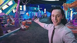 Watch Your MCU Faves Get Down in ‘Uptown Funk’ Music Mashup Blooper Reel