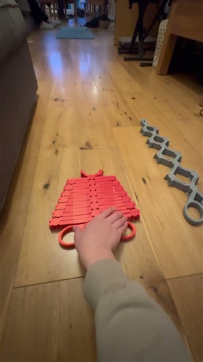 Small vs Big vs Giant. Scissor snake.