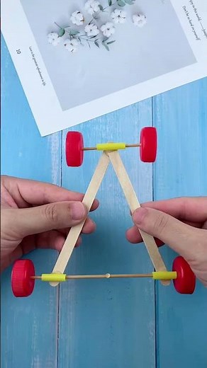 A few simple steps to make fun rubber band powered carts. Handmade