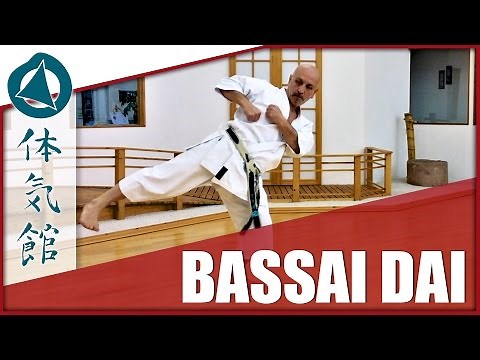 HOW TO: BASSAI DAI – SLOW & FAST | Shōtōkan Karate Kata by Fiore Tartaglia