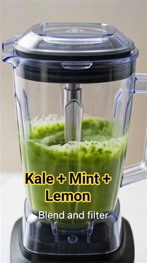 Green Detox & Health Smoothies. #CleanEating #DrinkYourGreens #NaturalWellness. #JuiceLovers