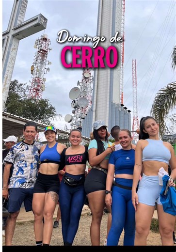 Sube al cerro con nosotros #arfit #cerrodelastrescruces #fitness