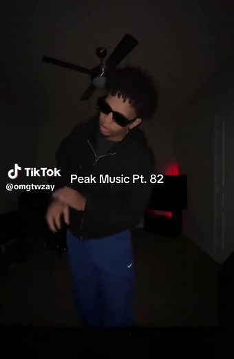 Coldplay's Clocks: A Deep Dive into Peak Music