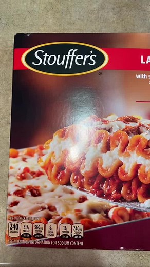 How to Cook Delicious Frozen Lasagna in Oven: Easy Steps!