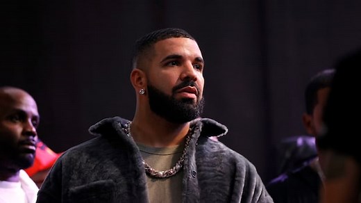 Drake receives cease-and-desist letter from Tupac Shakur's estate over AI diss track | CBC Music