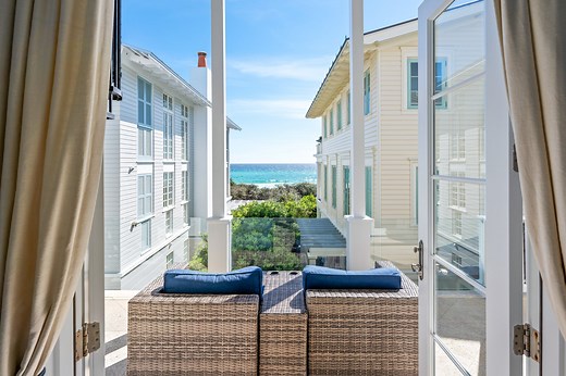 Unwind at our Breezy Seaside FL Vacation Rentals | Dune Vacation Rentals
