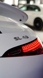 2025 AMG SL 43 RoadsterSun’s out, top’s down, power up. Meet the 2025 AMG SL 43 Roadster — where luxury flirts with adrenaline. #MercedesBenz #MercedesAMG #AMGPerformance #LuxuryCars #SL43 | Mercedes-Benz West Island